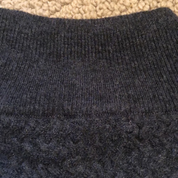 Carbon2Cobalt Merino Wool sweater - Picture 12 of 15